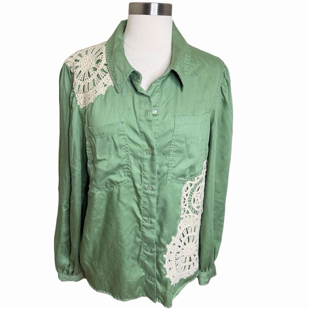 Canyon Retreat Top Womens Medium Green Doily Patchwork Button Down Boho